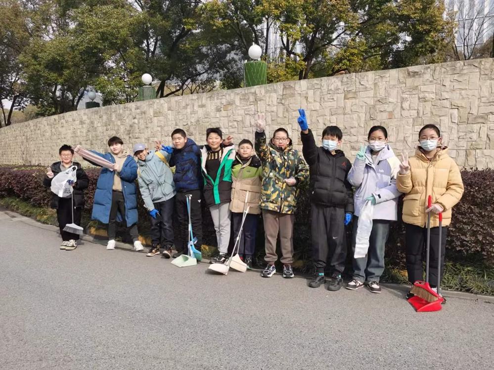 02dbb5e7a01d41d581b5264814005f94.jpg 02dbb5e7a01d41d581b5264814005f94.jpg