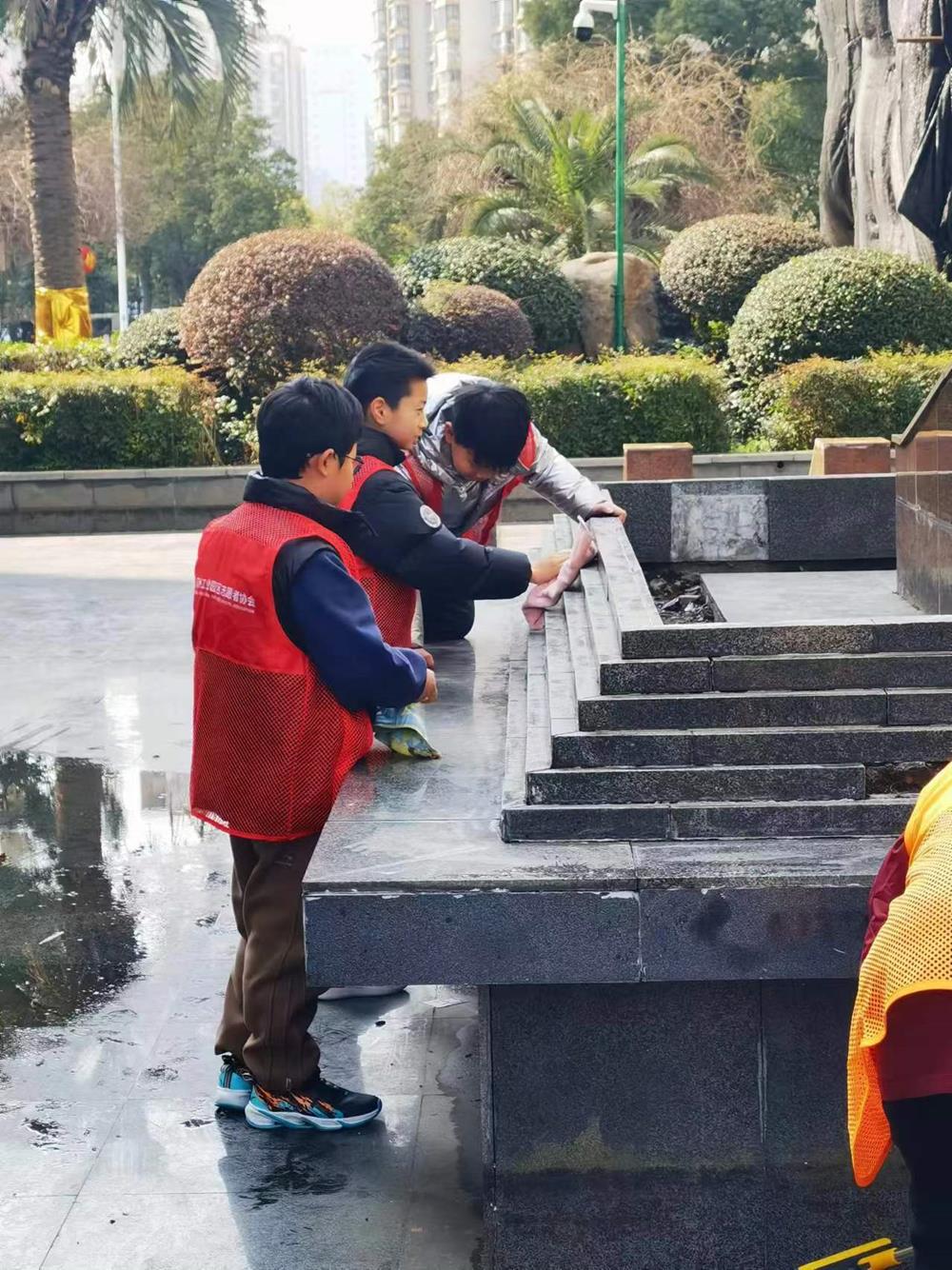 b6ed3a277ec04e76ba7dd8d9788195ac.jpg b6ed3a277ec04e76ba7dd8d9788195ac.jpg