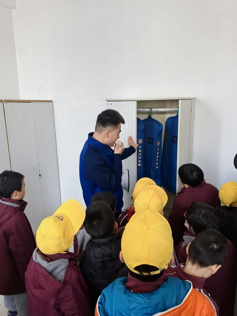 19c88398d8b64c8eb6a4367d4142ab11.png 19c88398d8b64c8eb6a4367d4142ab11.png