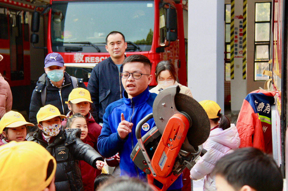 b3556e705eed4cd69a85f983c4a2b22d.png b3556e705eed4cd69a85f983c4a2b22d.png